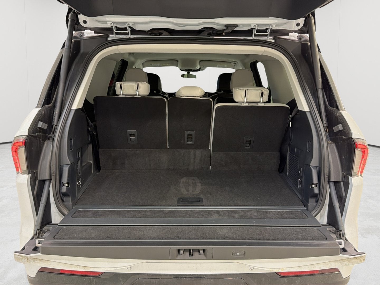 2026 Lincoln Navigator Premiere