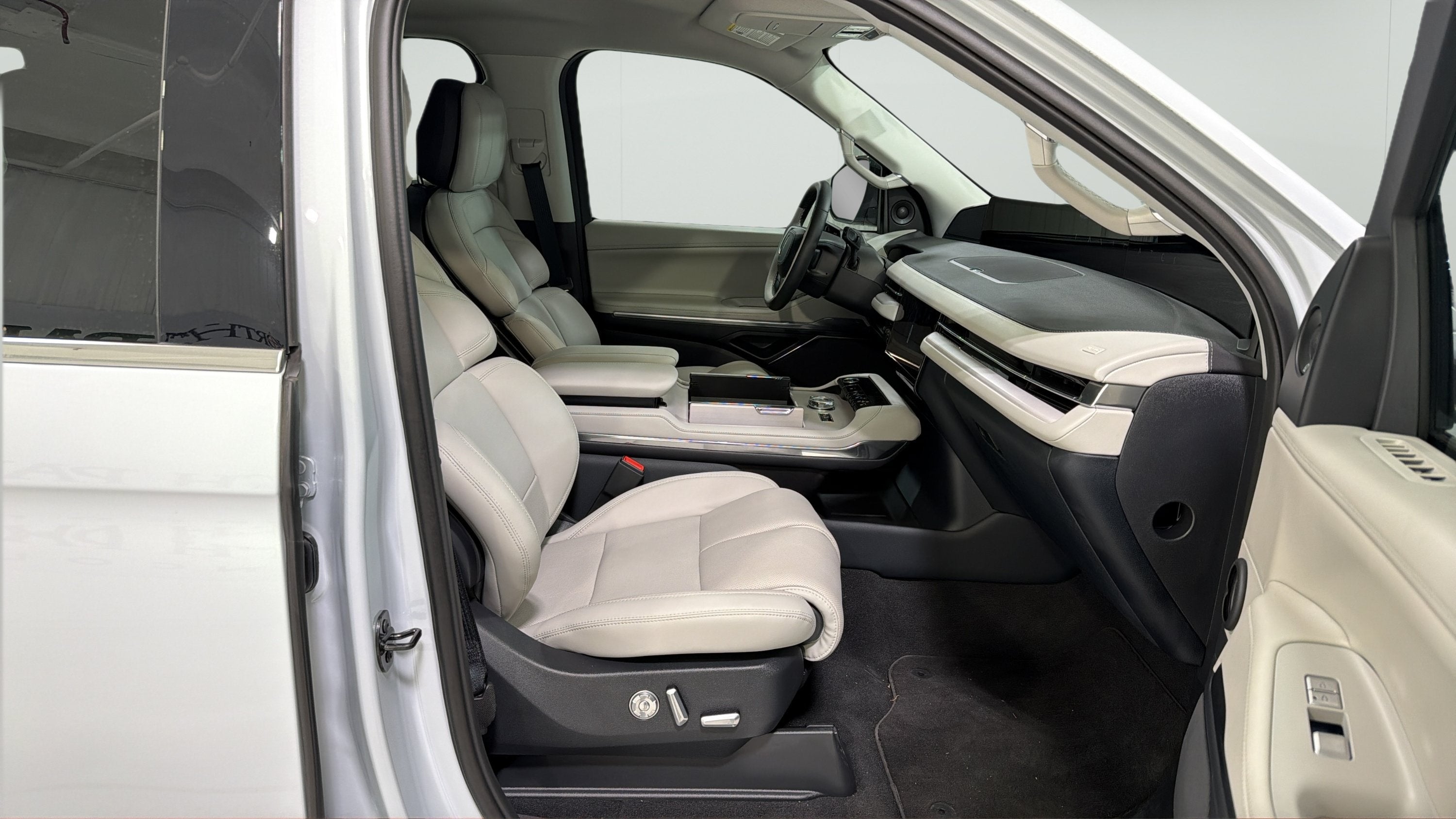2026 Lincoln Navigator Premiere