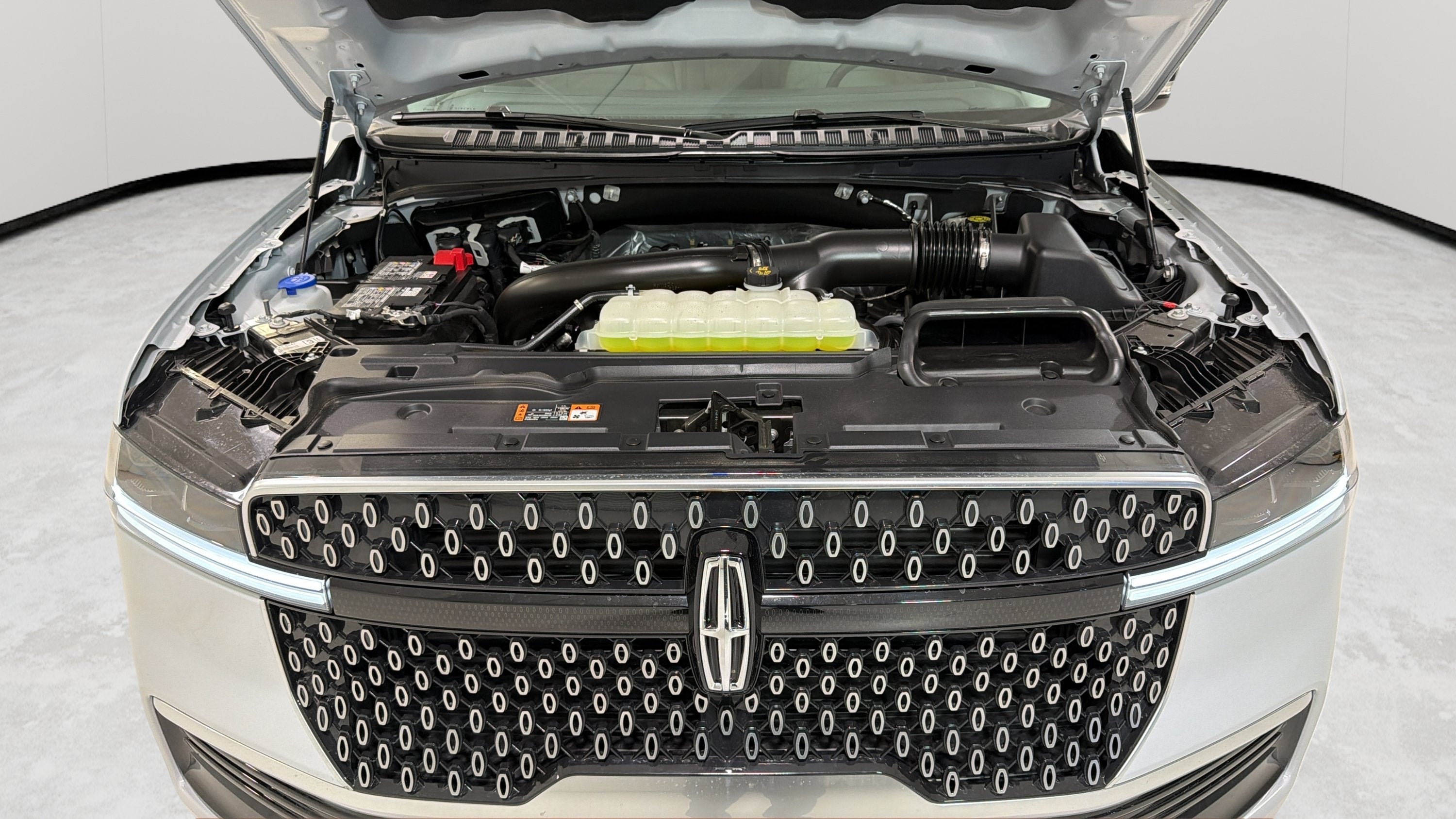 2026 Lincoln Navigator Premiere