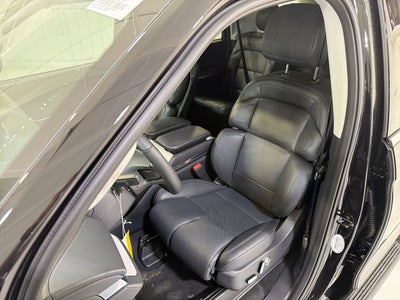 2026 Lincoln Navigator Premiere