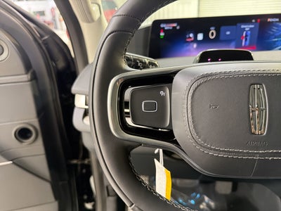 2026 Lincoln Navigator Premiere