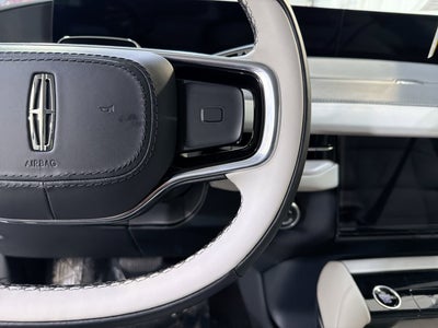 2026 Lincoln Navigator Premiere