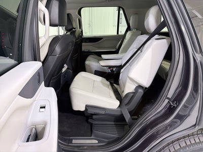 2026 Lincoln Navigator Premiere