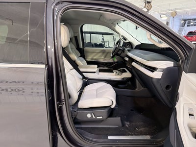 2026 Lincoln Navigator Premiere