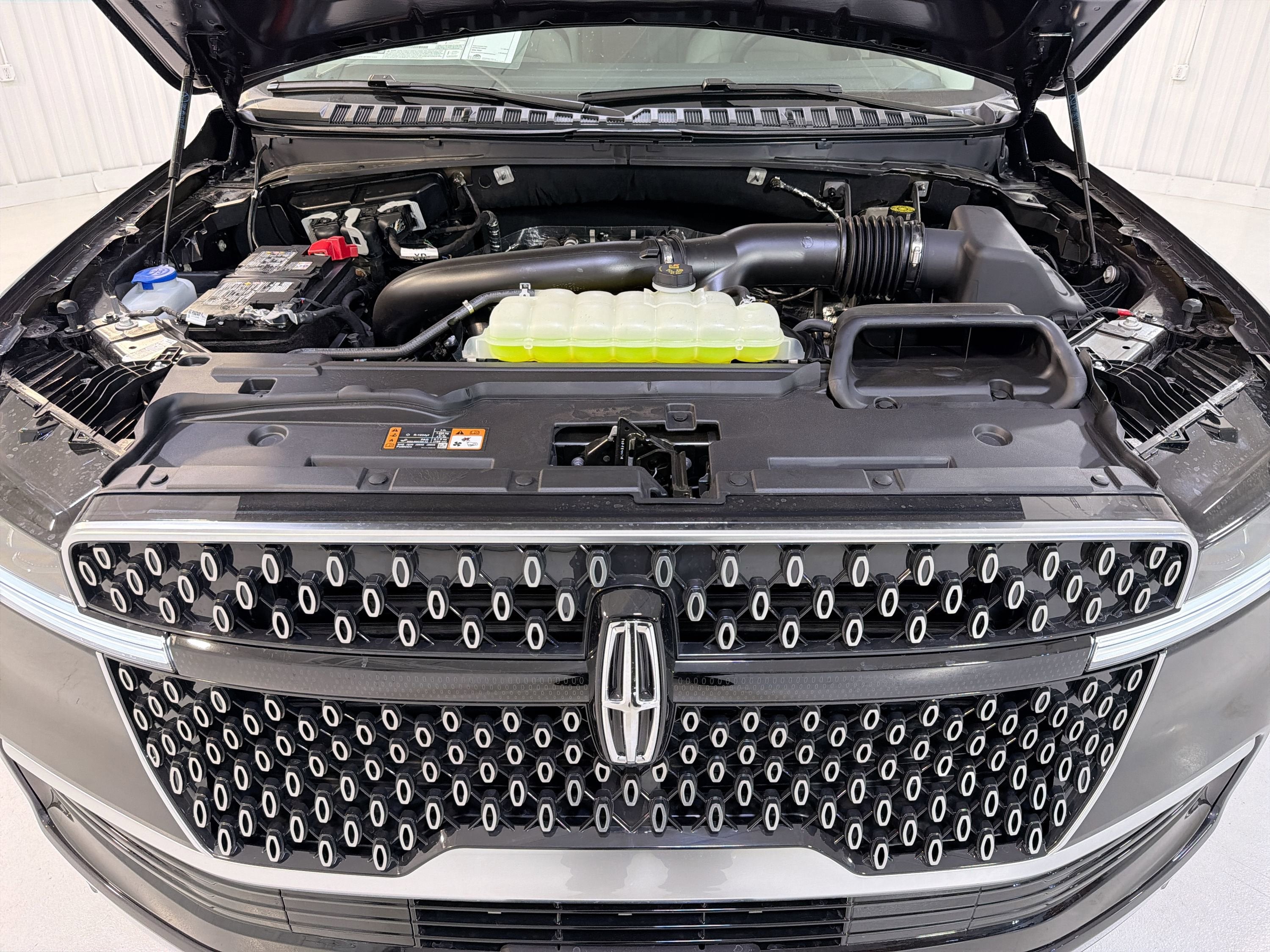 2026 Lincoln Navigator Premiere