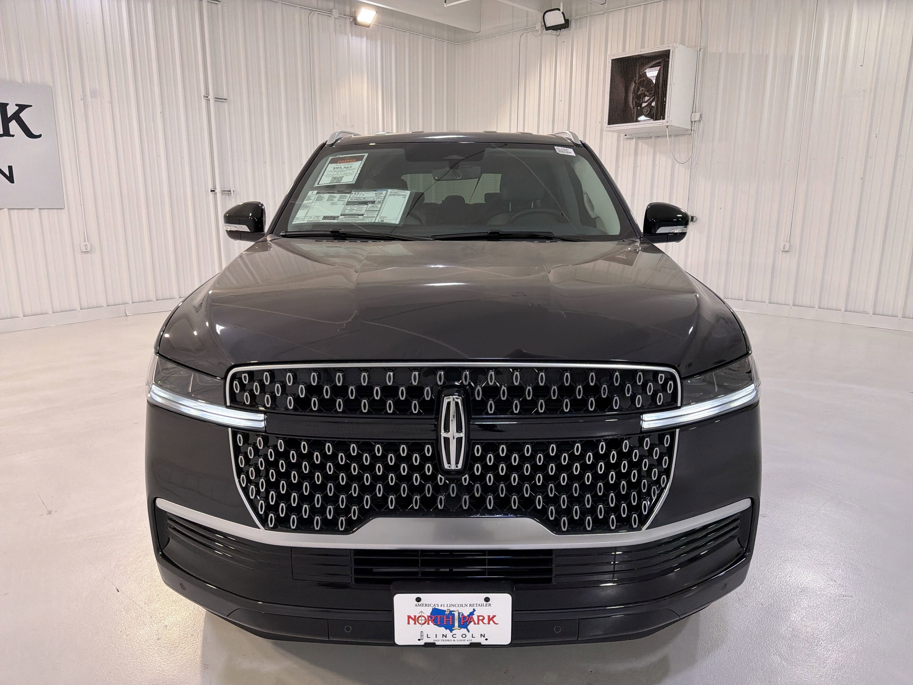 2026 Lincoln Navigator Premiere