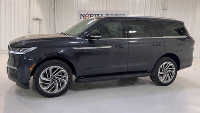 2026 Lincoln Navigator Premiere