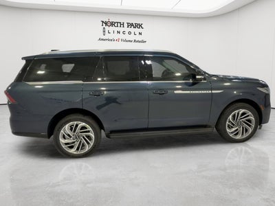 2026 Lincoln Navigator Premiere