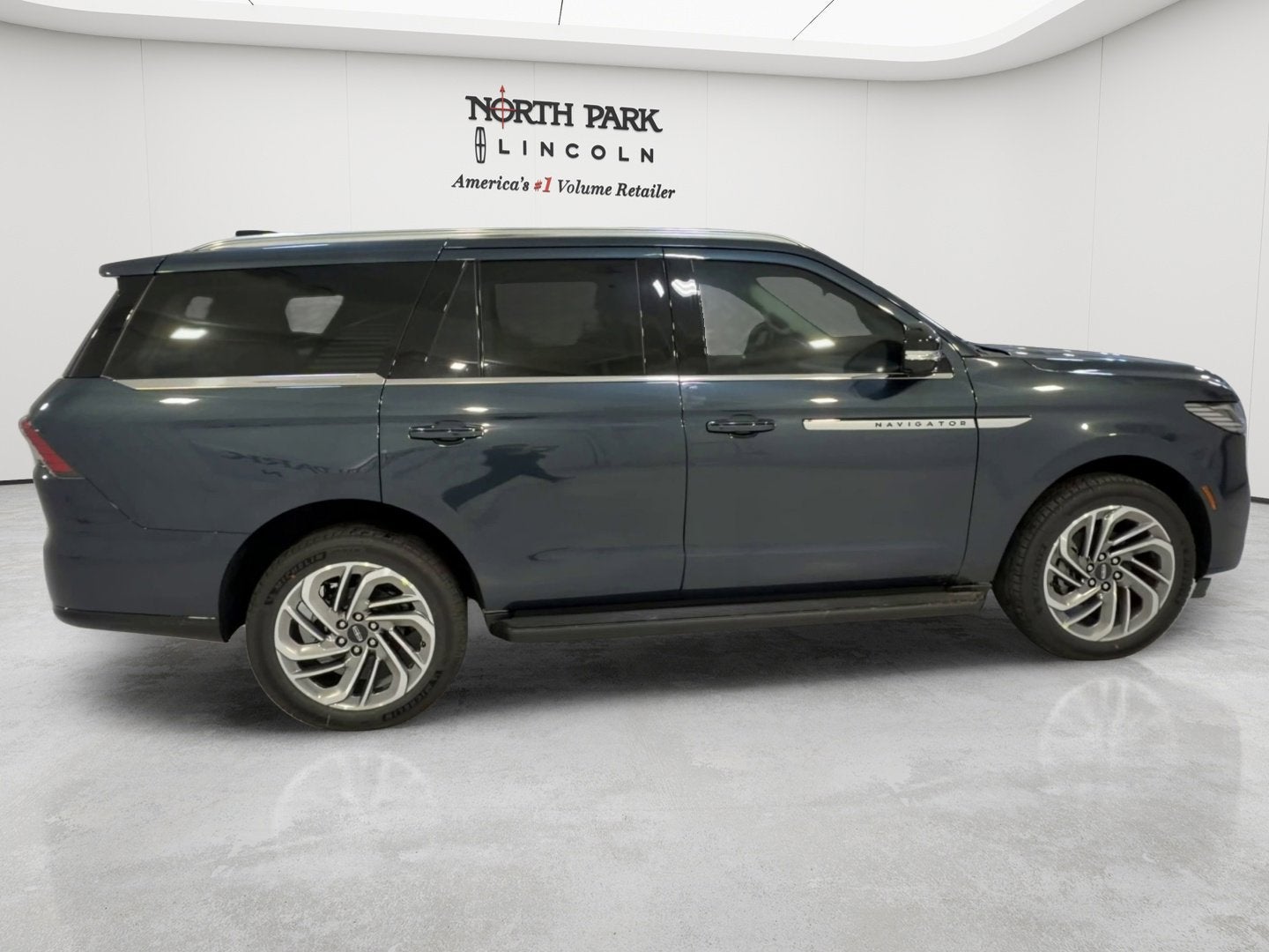 2026 Lincoln Navigator Premiere