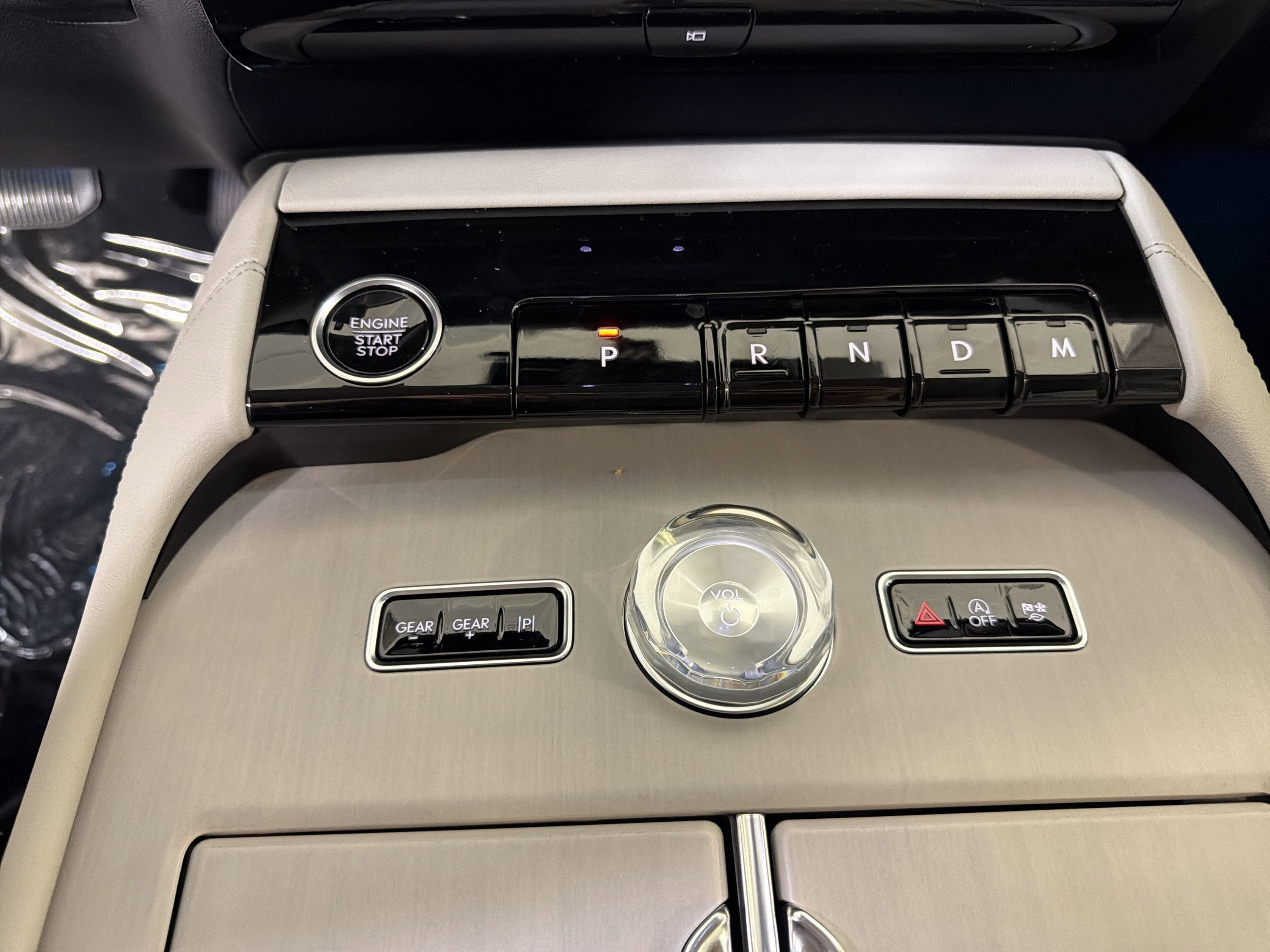 2026 Lincoln Navigator Premiere