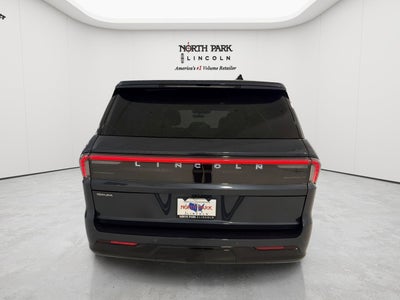 2026 Lincoln Navigator Premiere