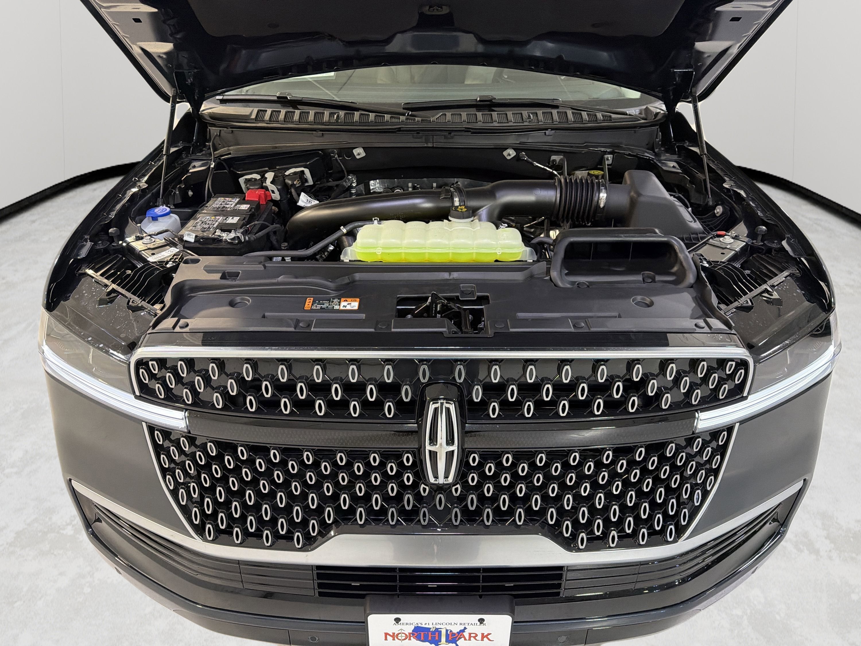 2026 Lincoln Navigator Premiere