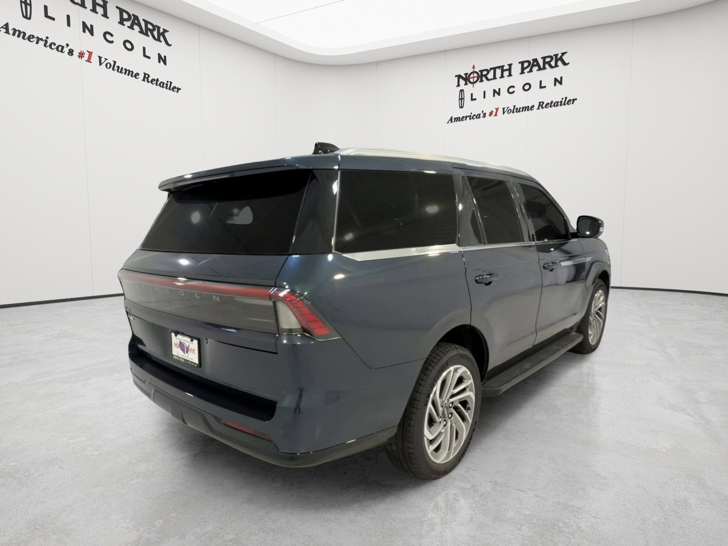 2026 Lincoln Navigator Premiere