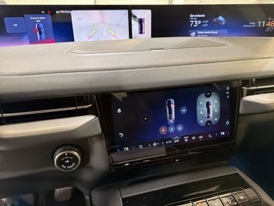 2026 Lincoln Navigator Premiere