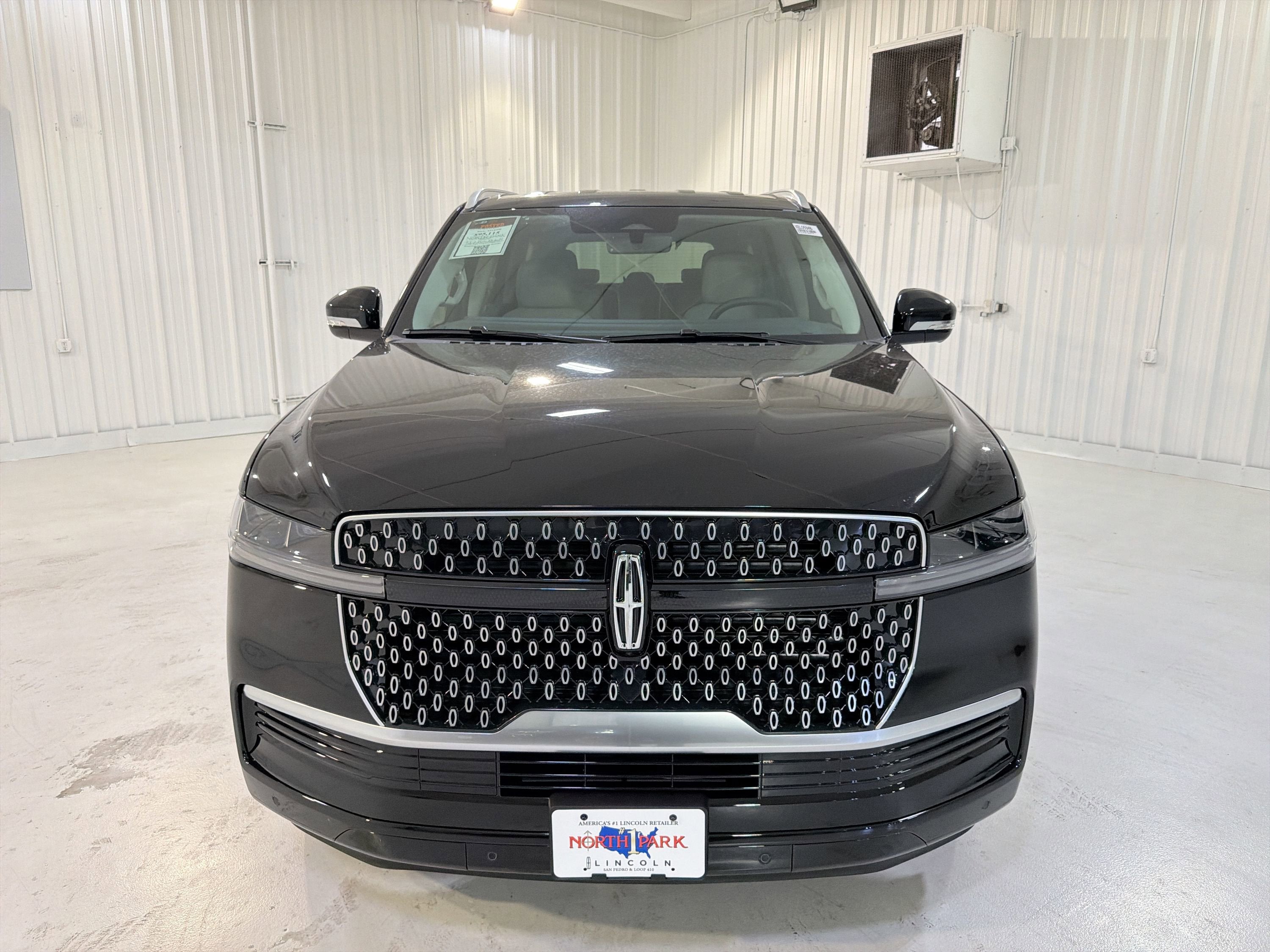 2026 Lincoln Navigator Premiere