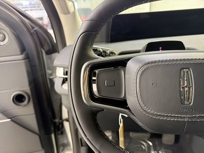 2026 Lincoln Navigator Premiere