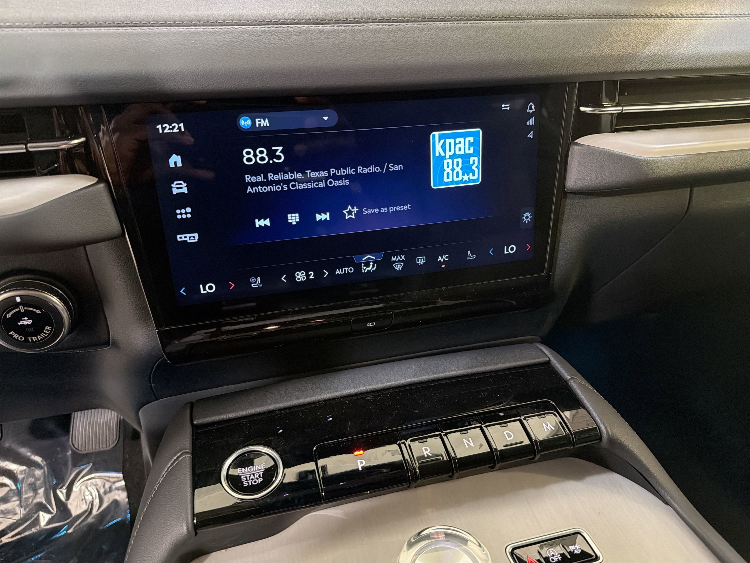 2026 Lincoln Navigator Premiere