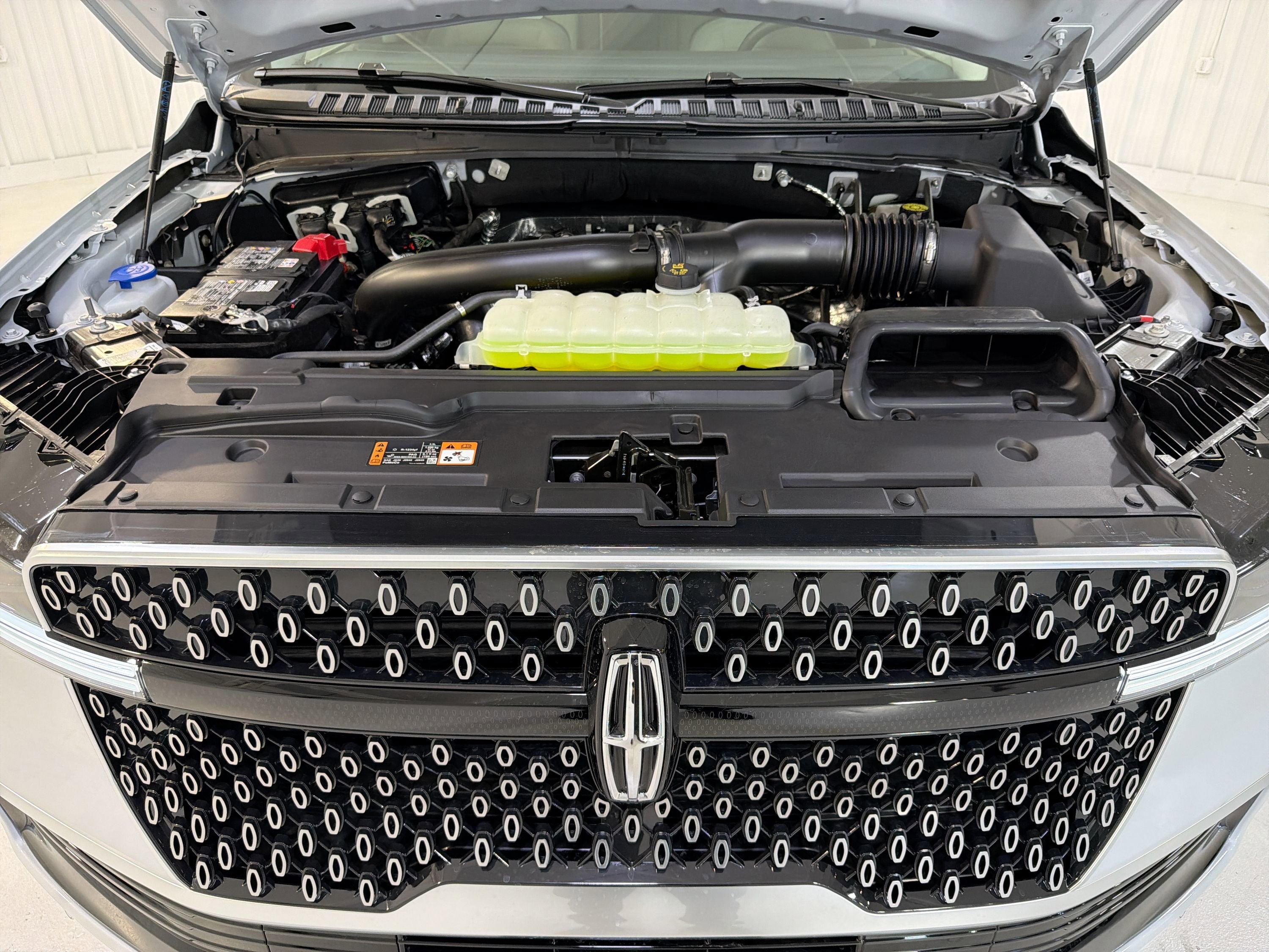 2026 Lincoln Navigator Premiere