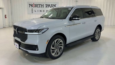 2026 Lincoln Navigator Premiere