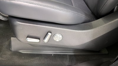 2027 Lincoln Navigator Premiere