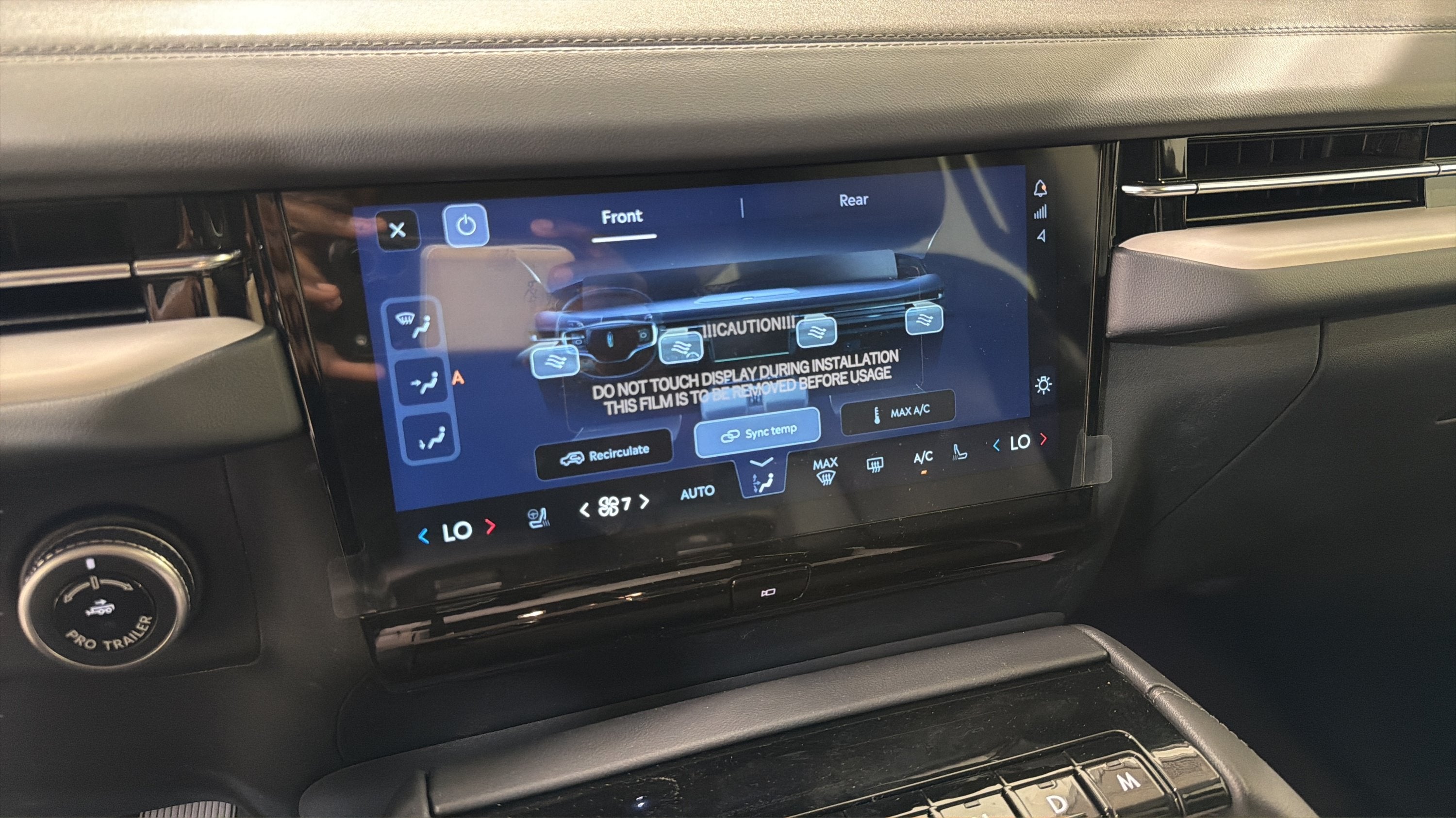 2027 Lincoln Navigator Premiere