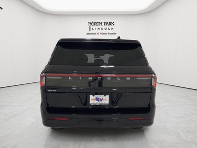 2027 Lincoln Navigator Premiere