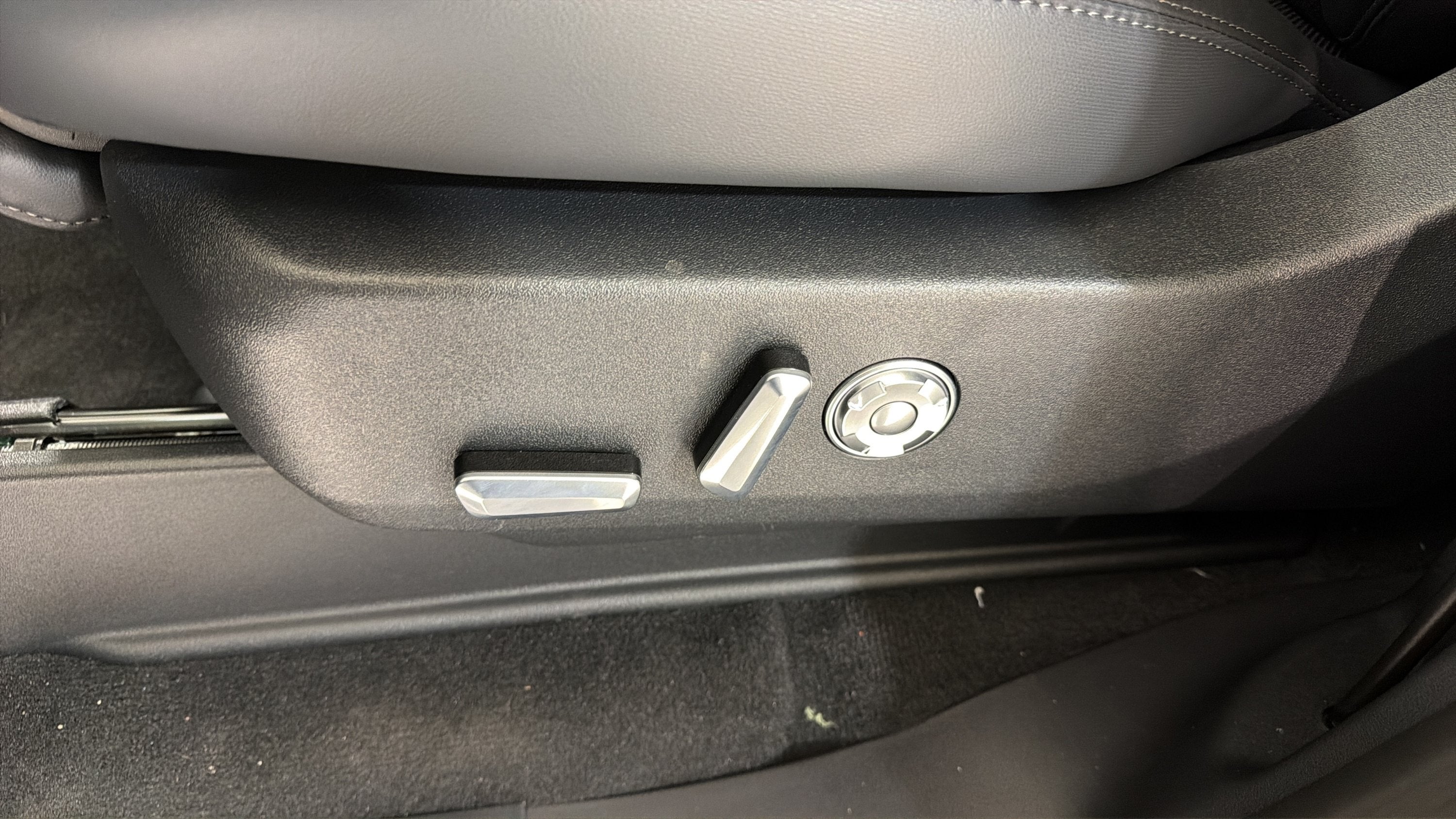 2027 Lincoln Navigator Premiere