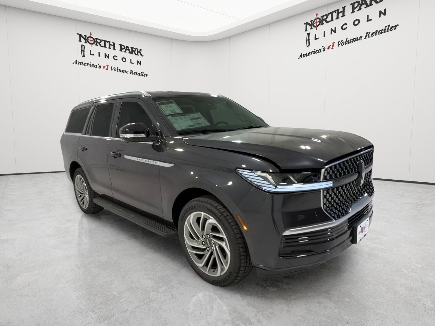 2027 Lincoln Navigator Premiere