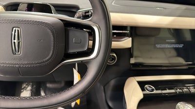 2027 Lincoln Navigator Premiere