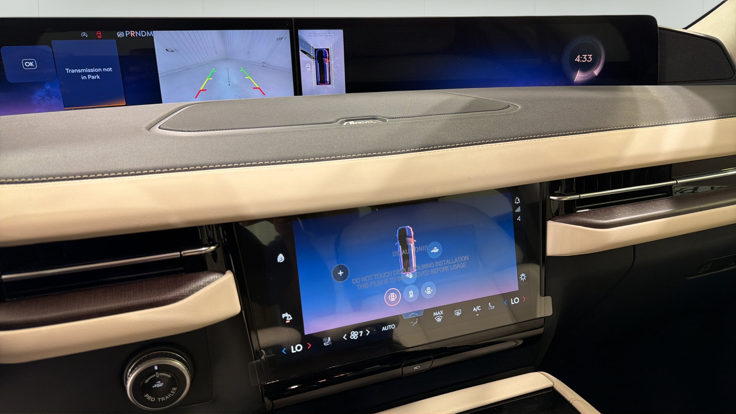 2027 Lincoln Navigator Premiere