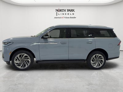 2027 Lincoln Navigator Premiere