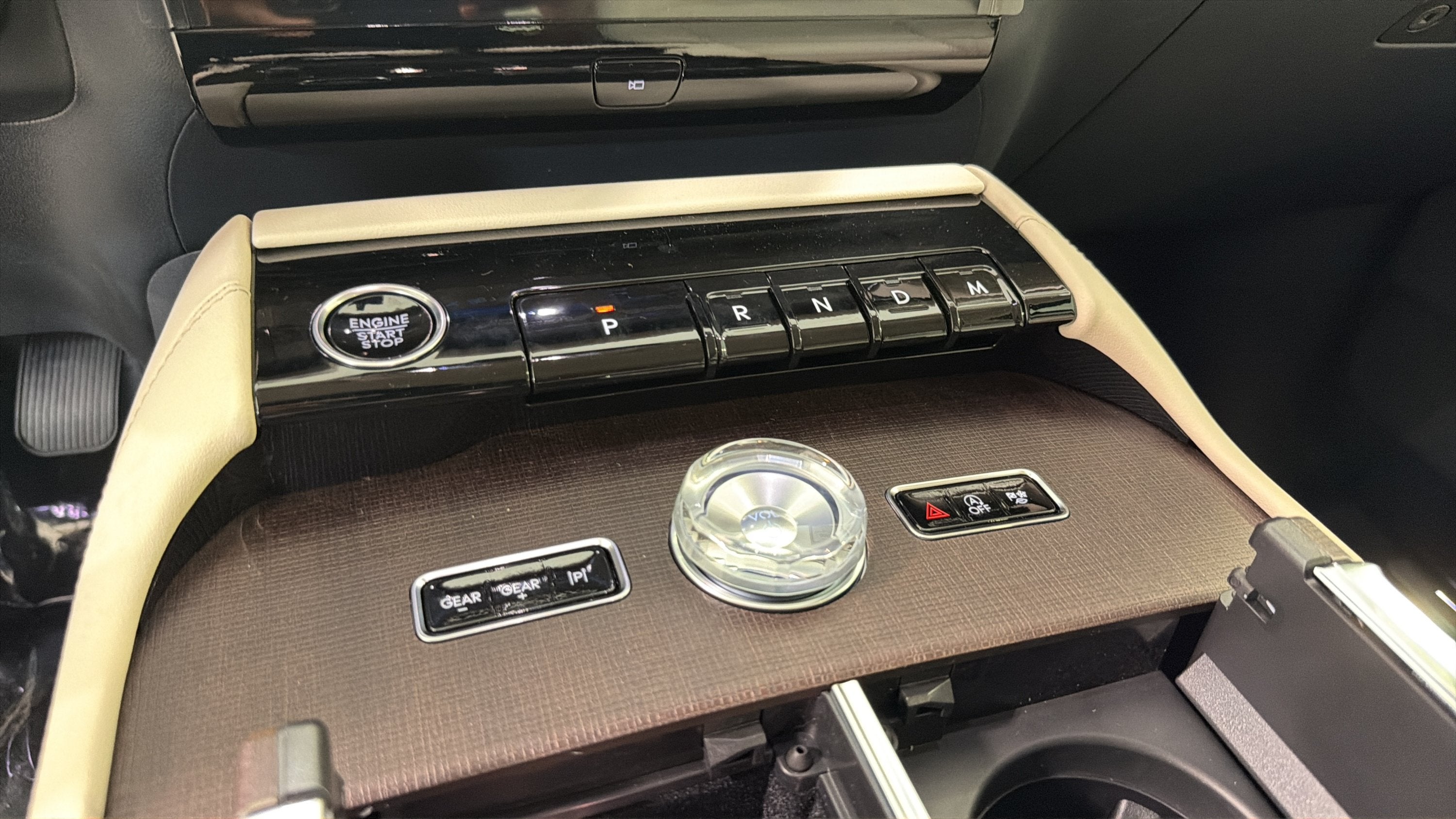 2027 Lincoln Navigator Premiere
