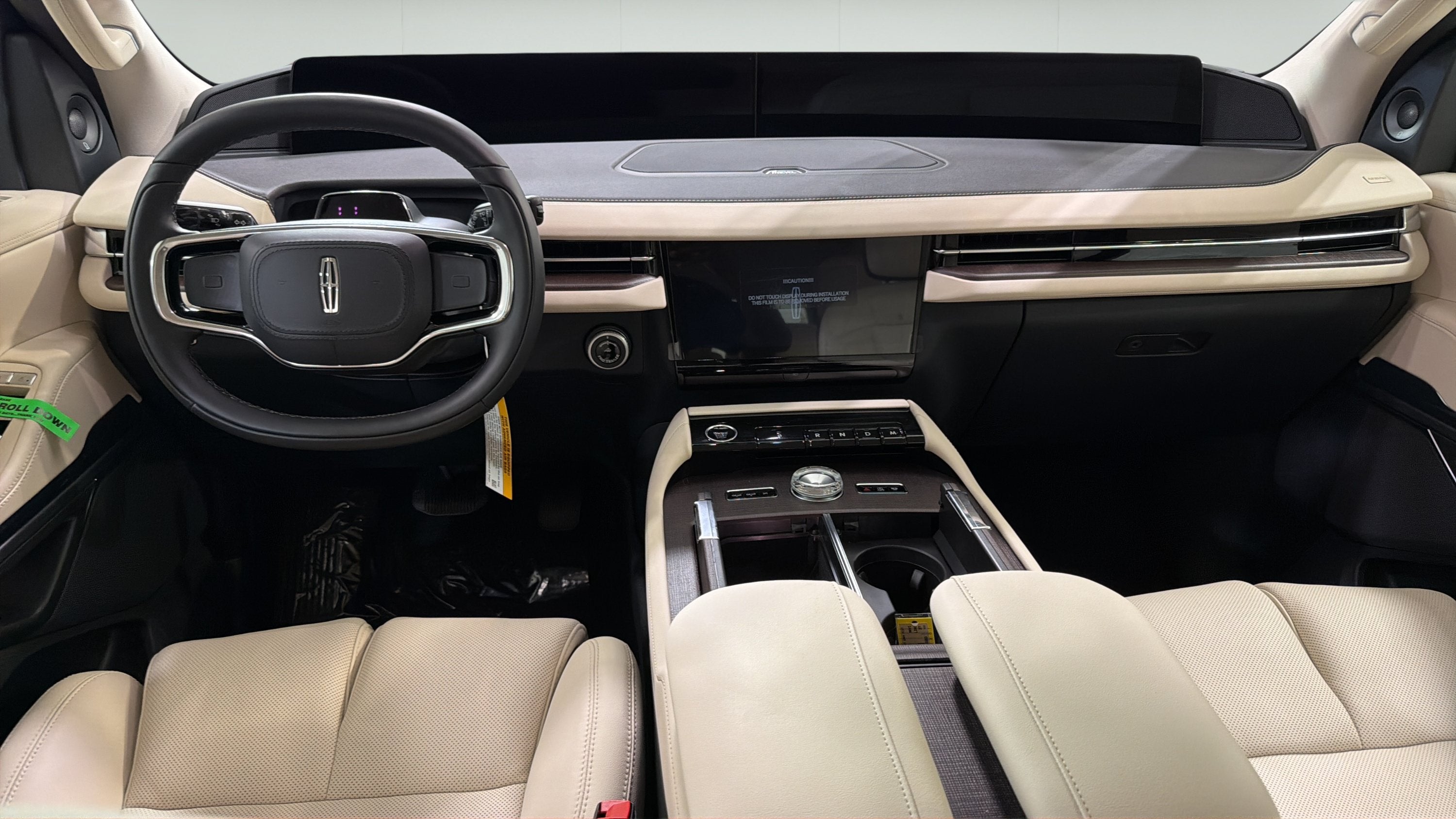 2027 Lincoln Navigator Premiere