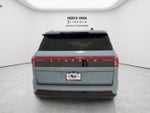 2027 Lincoln Navigator Premiere