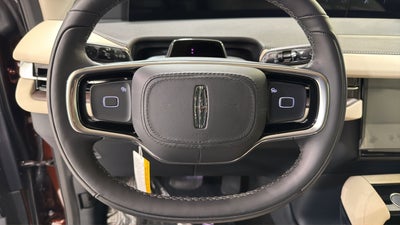 2027 Lincoln Navigator Premiere