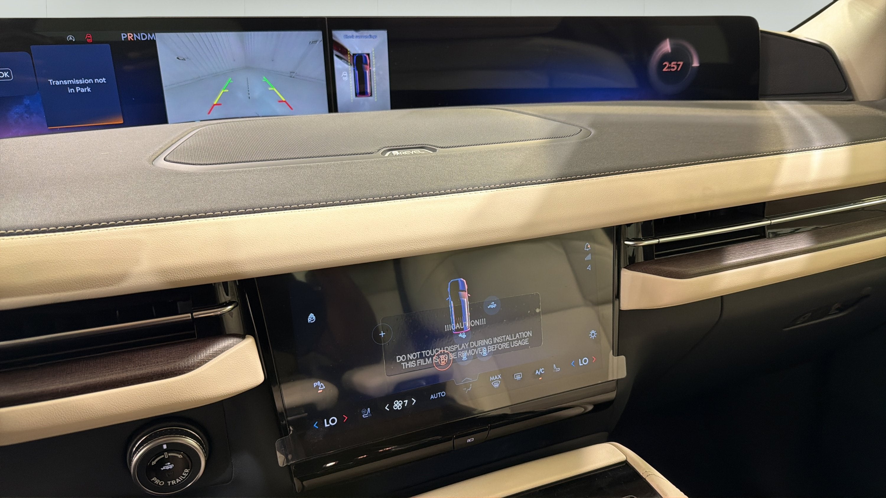 2027 Lincoln Navigator Premiere