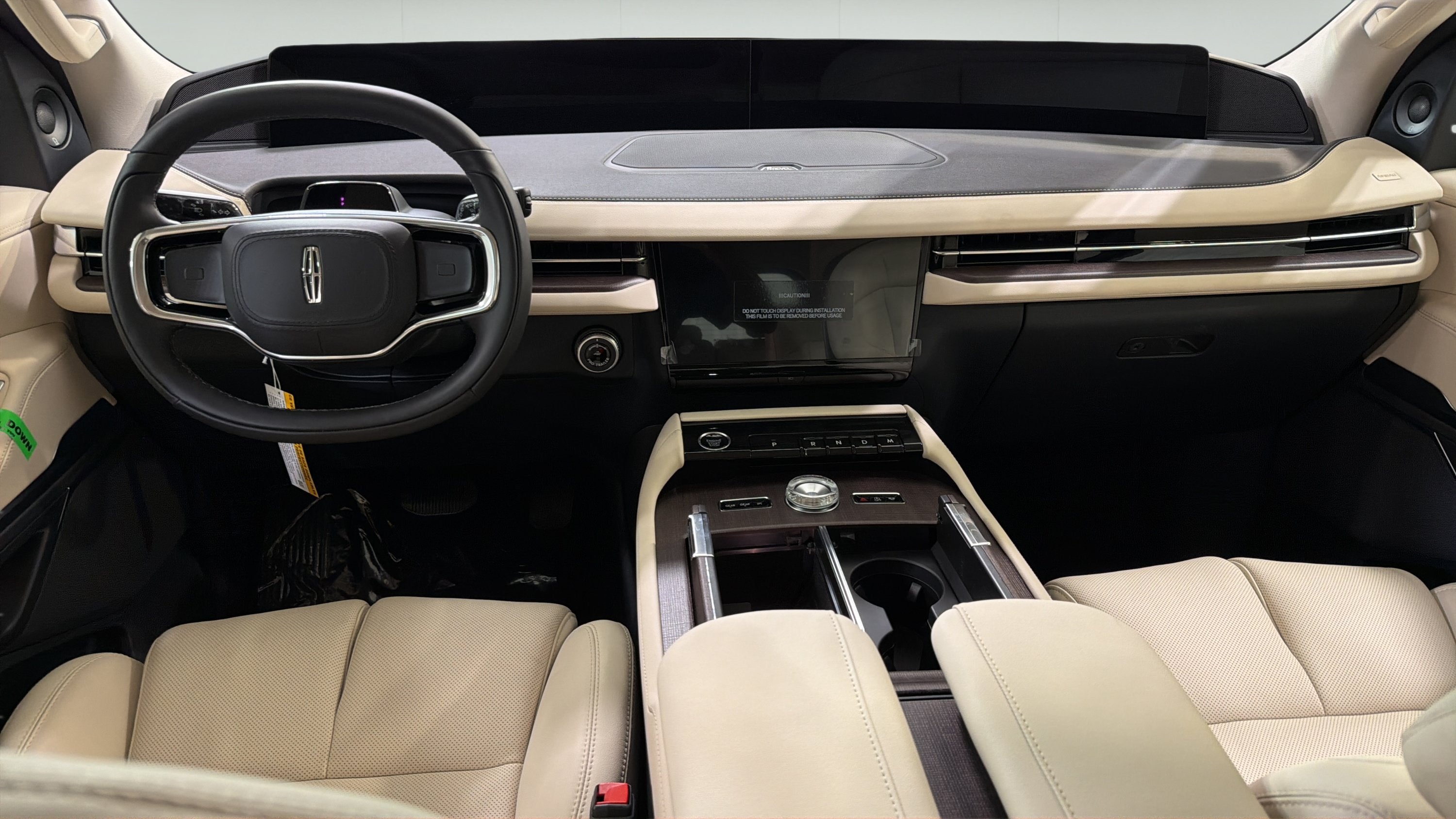 2027 Lincoln Navigator Premiere