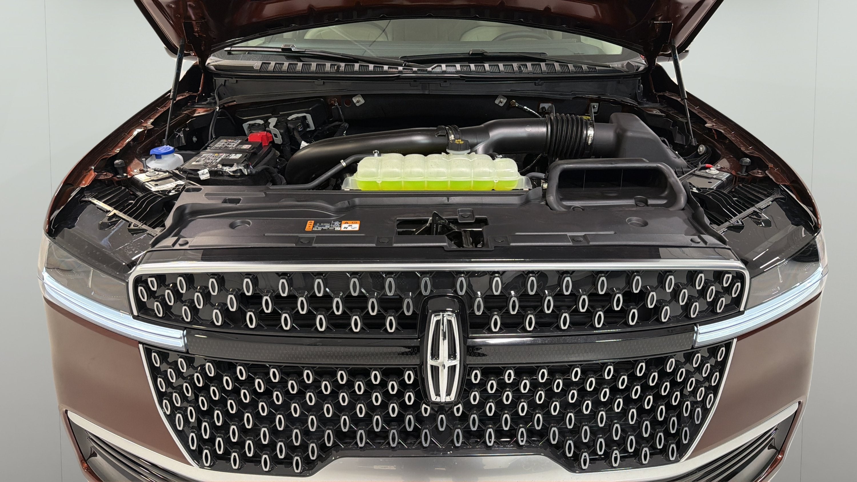 2027 Lincoln Navigator Premiere