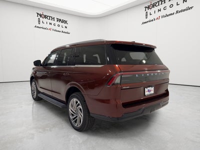 2027 Lincoln Navigator Premiere