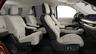 2027 Lincoln Navigator Premiere