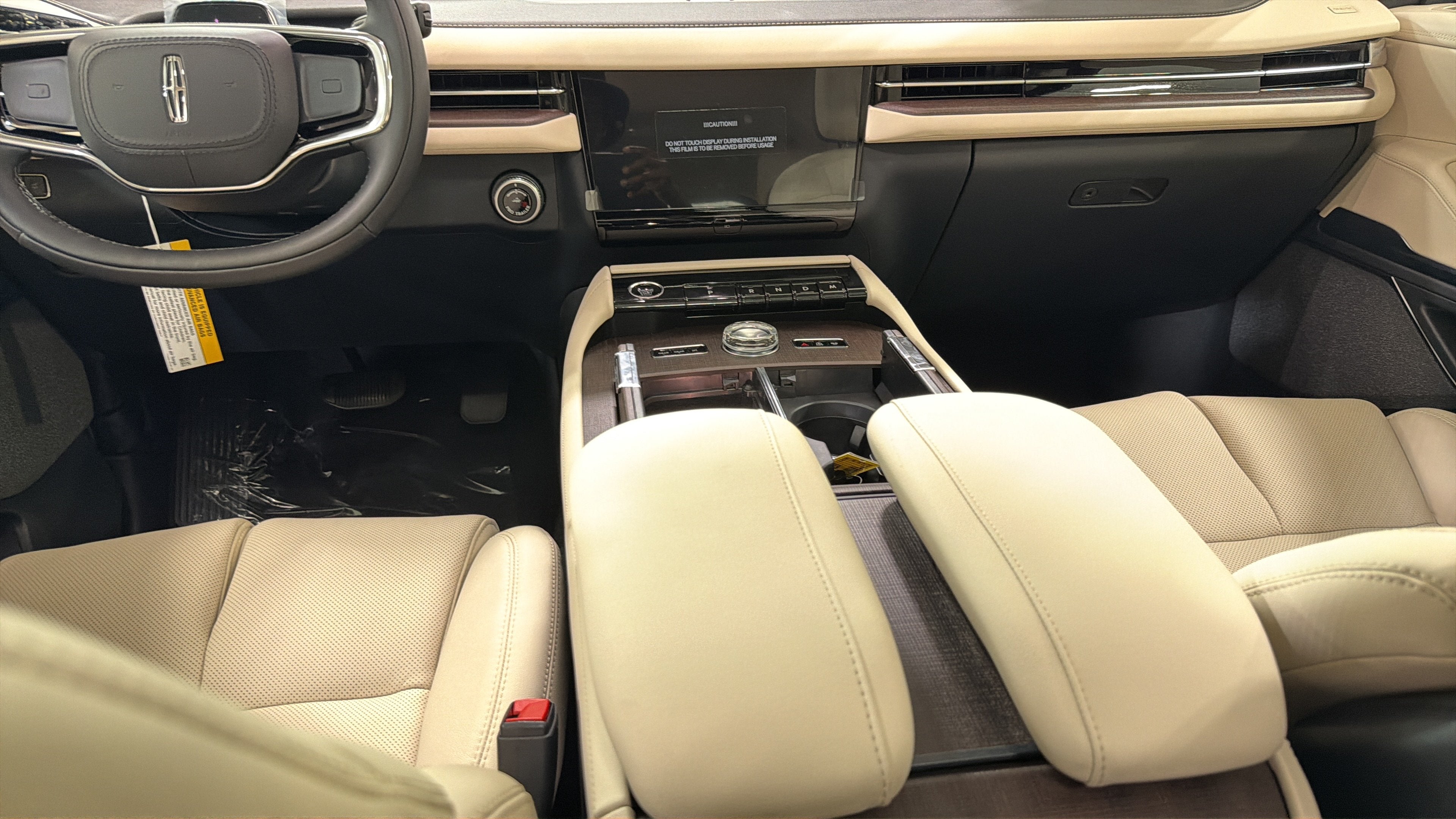 2027 Lincoln Navigator Reserve
