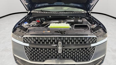 2027 Lincoln Navigator Reserve