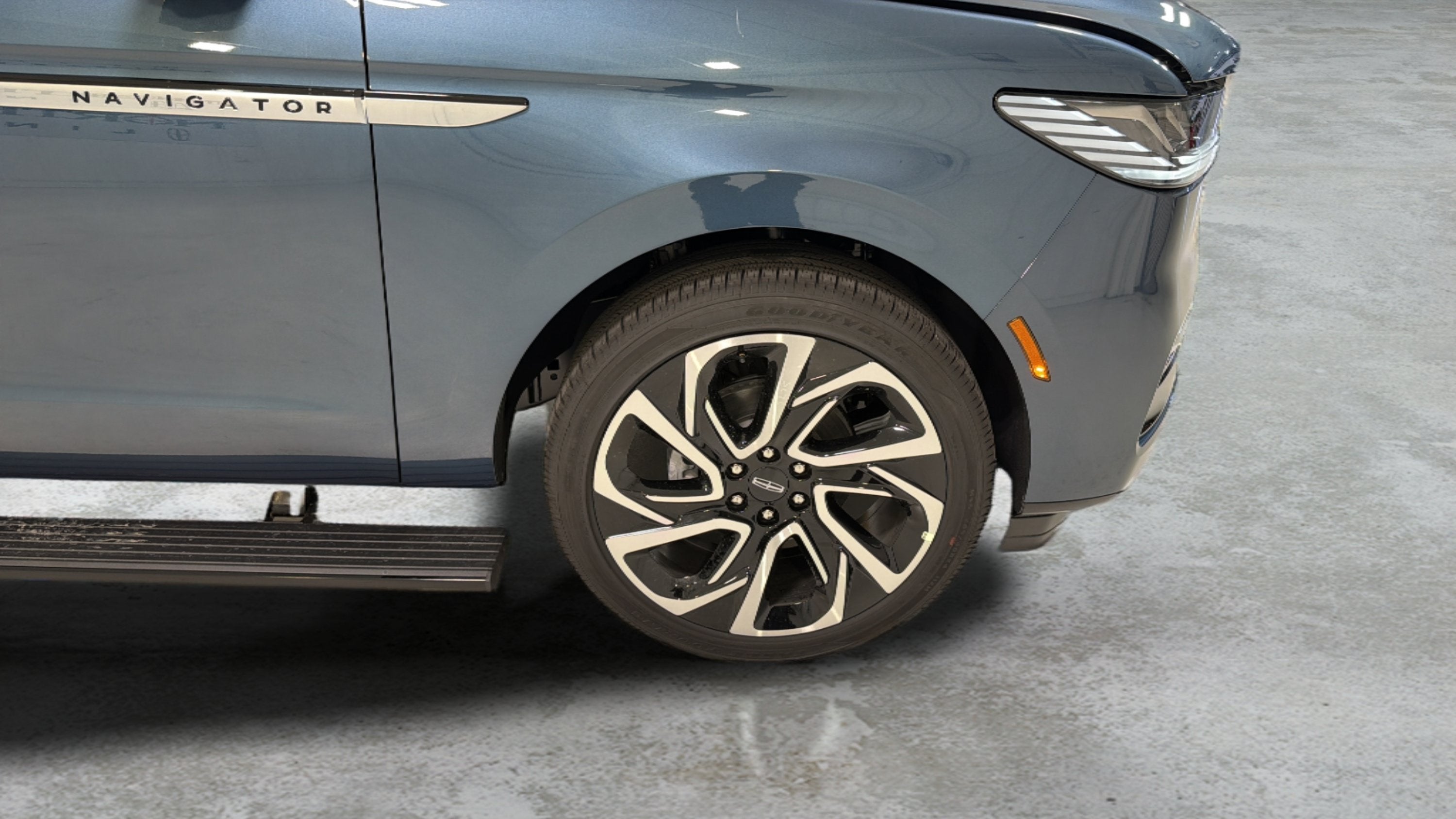 2027 Lincoln Navigator Reserve