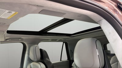2027 Lincoln Navigator Black Label