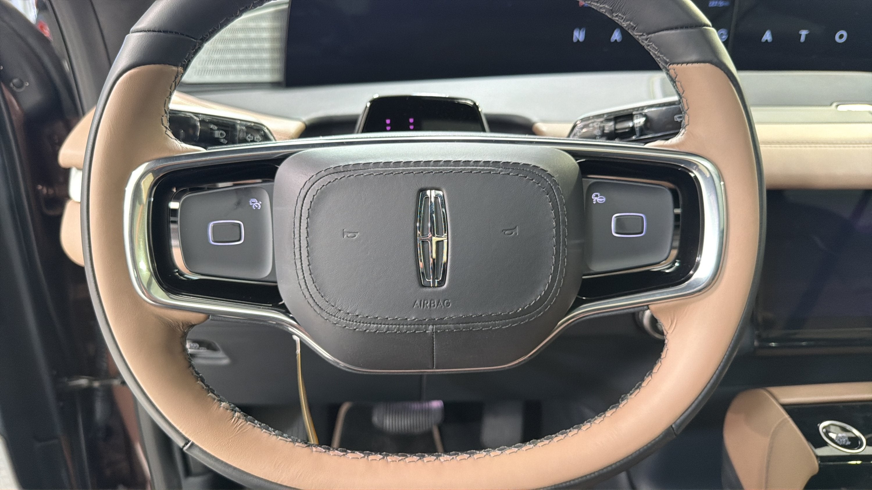 2027 Lincoln Navigator Black Label