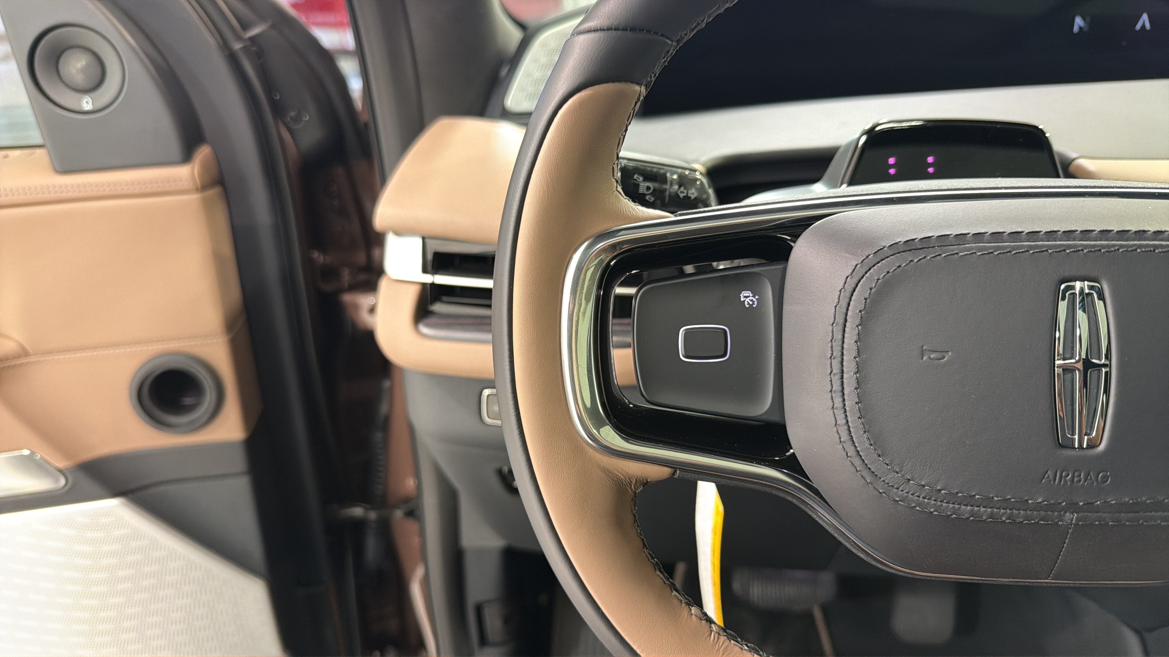 2027 Lincoln Navigator Black Label