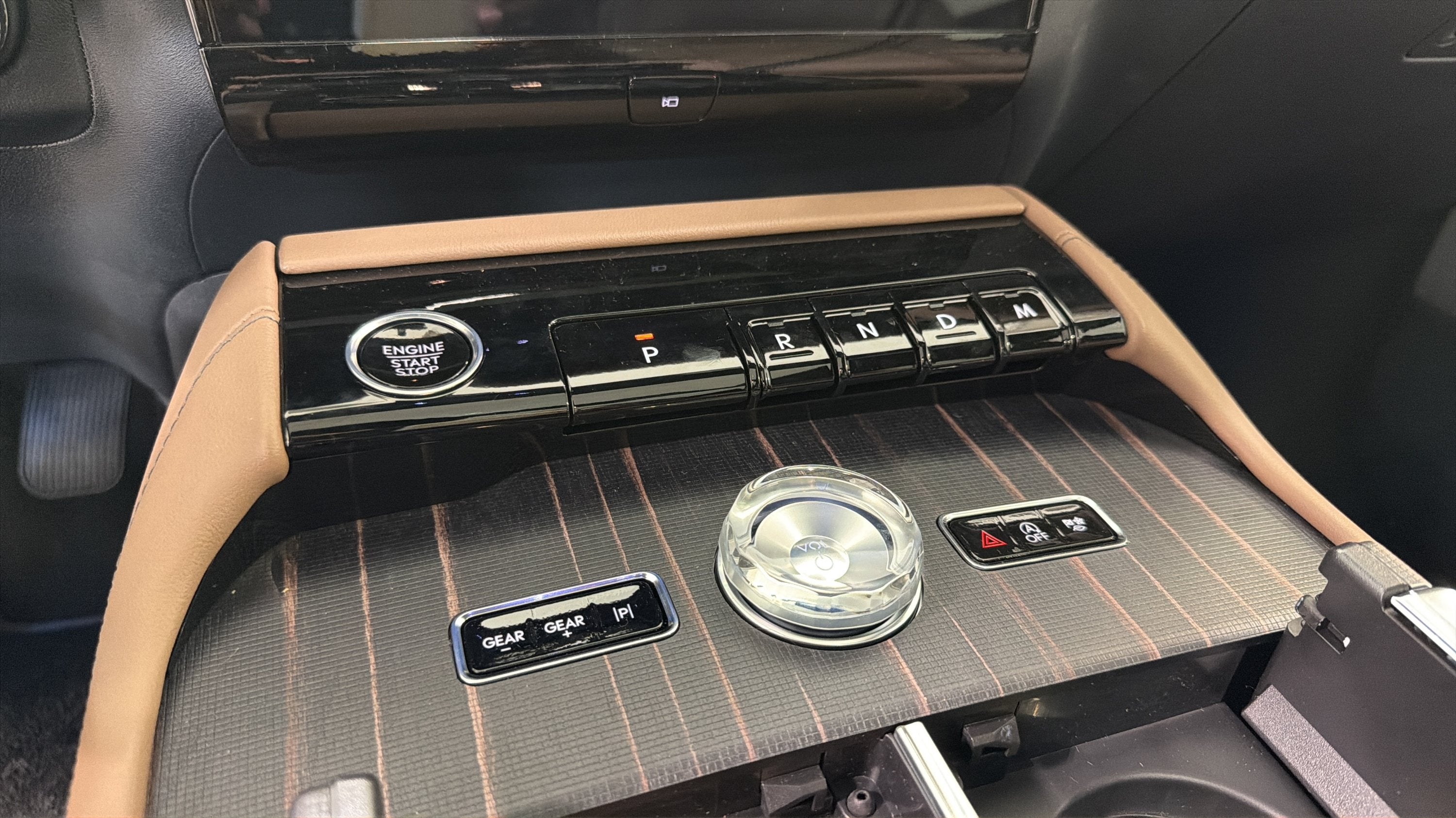 2027 Lincoln Navigator Black Label