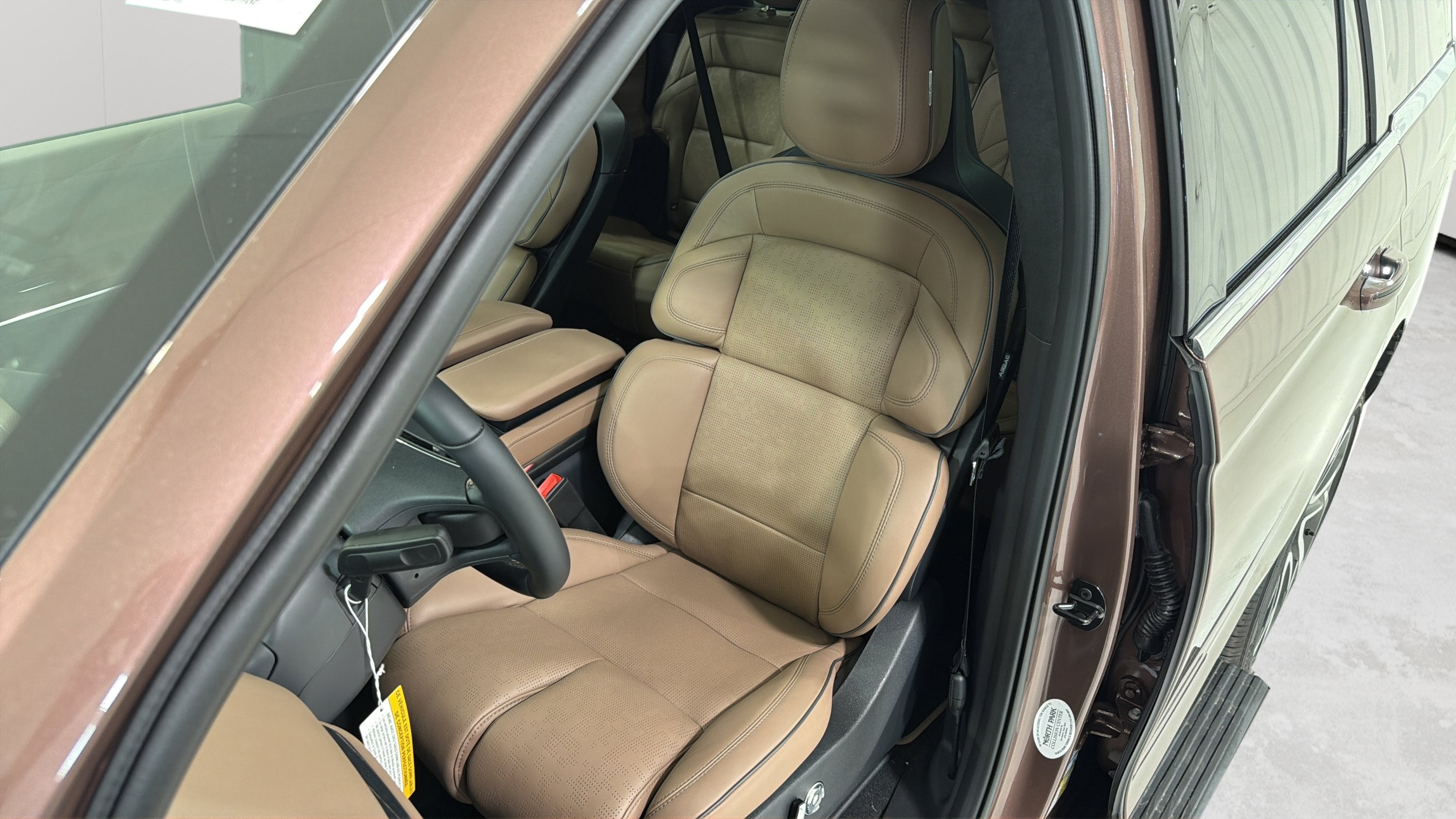 2027 Lincoln Navigator Black Label