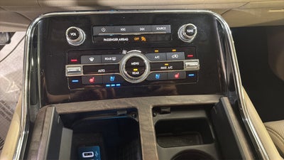 2019 Lincoln Navigator L Select