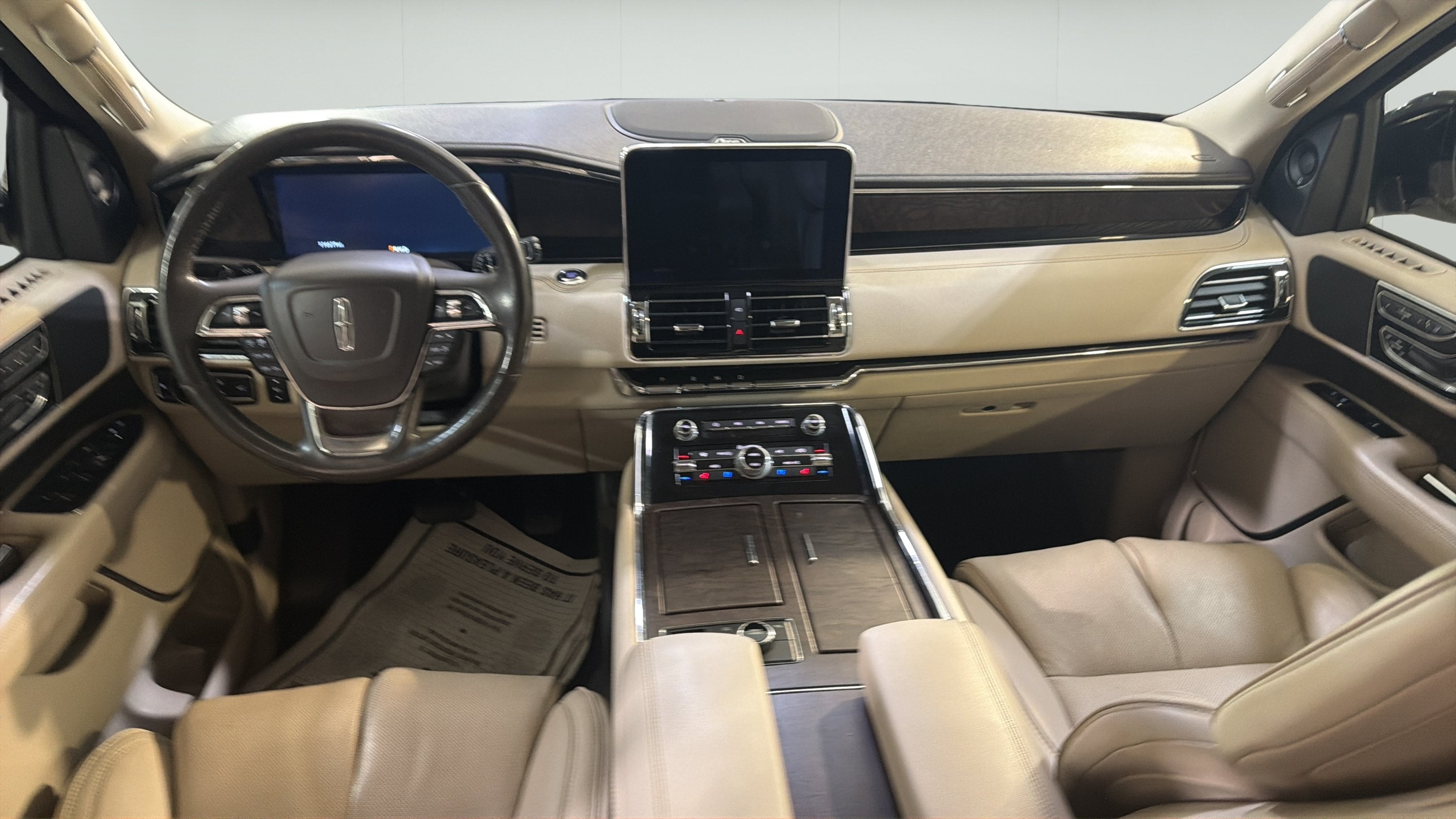 2019 Lincoln Navigator L Select